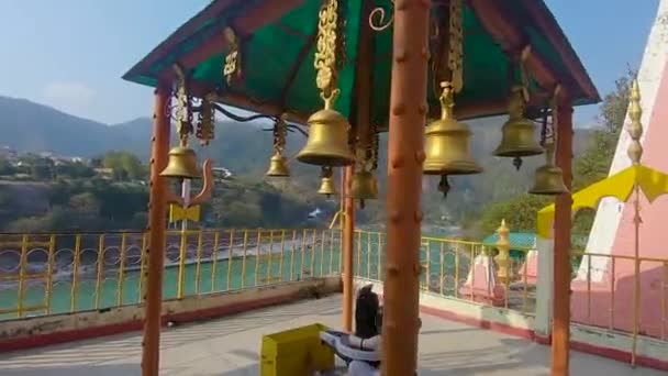 Духовний Погляд Святого Ришікеша Місто Плоского Кута Відео Робиться Rishikesh — стокове відео