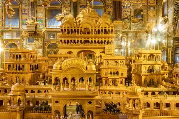2023年8月19日 在印度拉贾斯坦邦阿吉默的索尼吉亚贾恩寺 从平面角度拍摄了古代黄金城Ayodhya的缩影 免版税图库照片