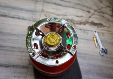 Bakır Tek Yanıcı Gaz Ocağı Kapalı Salon ve Perakende dükkanında satılık