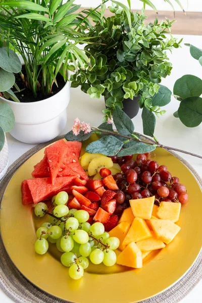 Fresh Fruit Salad Watermelon Melon Kiwi Strawberries Red Green Grapes — Stock Photo, Image