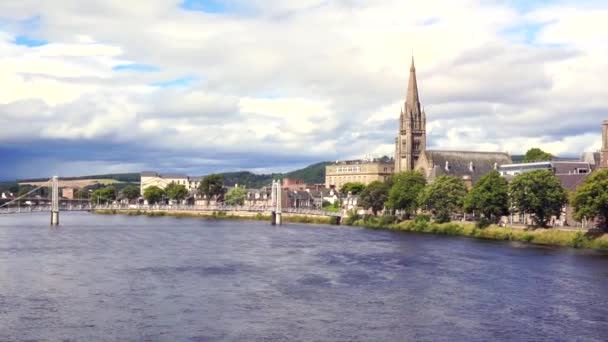 인버네스 스코틀랜드의 도시의 파노라마 — 비디오