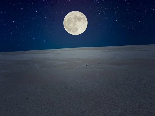 Leerer Strand Einer Sternenklaren Vollmondnacht — Stockfoto