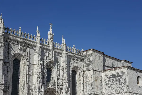 Lisabon Jeronimos Klášter Krásná Architektura Proti Tmavě Modré Obloze Stock Snímky