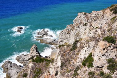 Capo Vaticano Calabria İtalya kıyılarına deniz manzarası