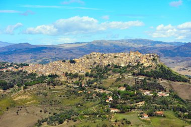 Calabetta Köyü Sicilya 'da.