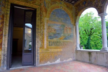 Certosa di San Lorenzo 'nun İçi 29 Eylül 2022 Padula İtalya