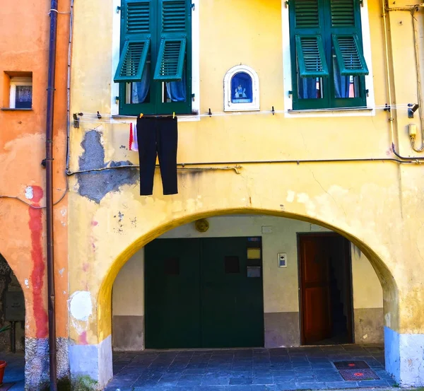 Цветные Дома Варезе Ligure Провинции Специя Италия — стоковое фото