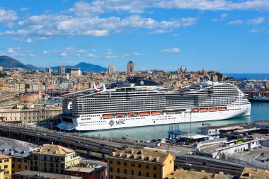  Yolcu gemisi msc world Europa Cenova Limanı 16 Nisan 2023 Cenova İtalya