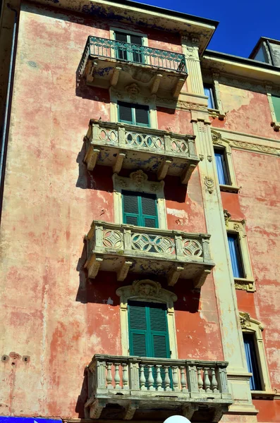 Историческое Здание Ноли Савона Италия — стоковое фото
