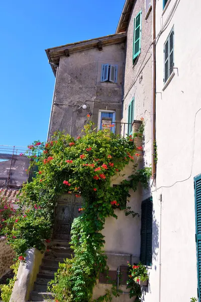 Das Historische Zentrum Von Anguillara Sabazia Italien lizenzfreie Stockbilder