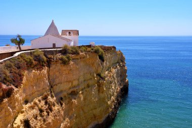 Nossa Kilisesi Senyora da Rocha ve sahil verandaları Portekiz 