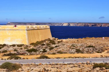 Sagres Kalesi, aynı zamanda Sagres Kalesi olarak da bilinir.