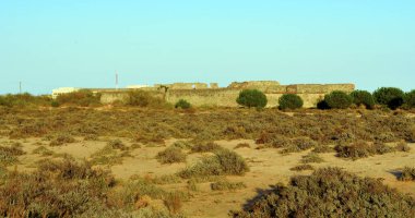 Tavira 'daki Sant' Antonio Kalesi Tavira Portekiz Kalesi olarak da bilinir.