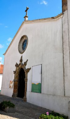 Igreja Matriz de Monchique Portekiz 'in Algarve bölgesinde, Monchique 16. yüzyıl Manueline tarzında bir dini binadır..