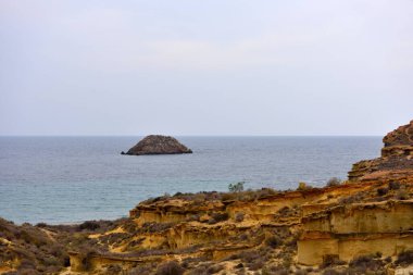 Kurt Mağarası Adası (isla cueva de lobos) bolnuevo mazarron