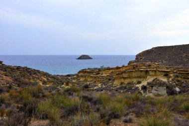 Kurt Mağarası Adası (isla cueva de lobos) bolnuevo mazarron
