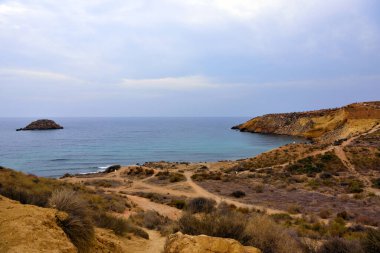 Kurt Mağarası Adası (isla cueva de lobos) bolnuevo mazarron