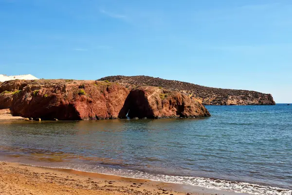 İspanya 'nın başkenti Mazarrn' da bulunan sahil, İspanya 'nın güneydoğusunda yer alan Murcia bölgesinde bulunan güzel altın kum ve kristal berraklığında suyla karakterize edilmiştir.