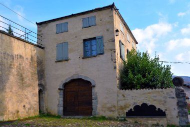 Borgo Adorno Piedmont Kalesi İtalya