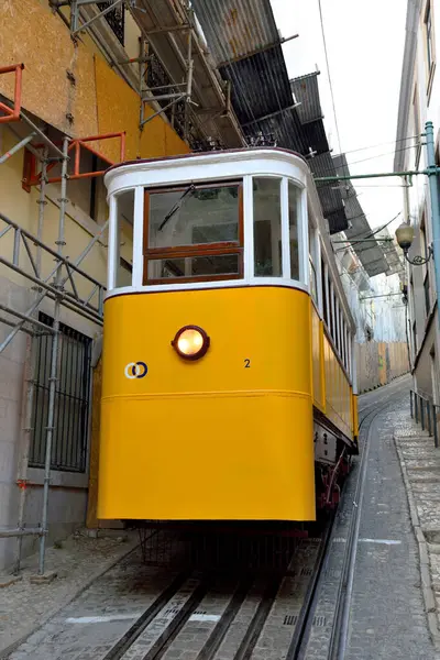 Lavra Lift, (asansör do lavra) en eski füniküler 26 Mayıs 2025 Lizbon Portekiz