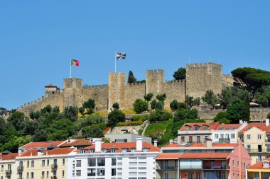 Aziz George Şatosu (Portekizce: Castelo de So Jorge) Portekiz 'in başkenti Lizbon' un başkentidir.