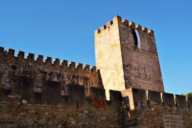 Jorge Şatosu (Castelo de So Jorge), Lizbon, Portekiz 'in en yüksek tepelerinden birinde bulunan antik bir kale.
