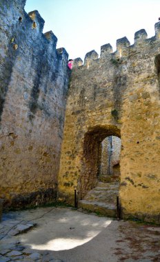 Jorge Şatosu (Castelo de So Jorge), Lizbon, Portekiz 'in en yüksek tepelerinden birinde bulunan antik bir kale.