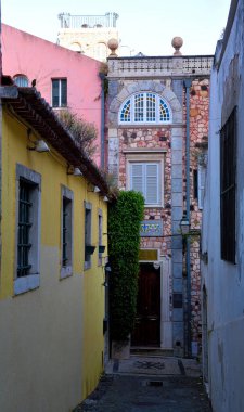 Palacete Chafariz D 'El Rei, 19. yüzyılın sonlarına kadar dayanan Berberi Diriliş tarzında bir eklektik bina, Brezilya Sanat Nouveau tarzı, Lizbon, Portekiz