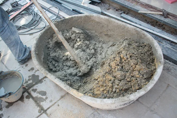 Mezclar Cemento Salver Para Aplicar Construcción — Foto de Stock