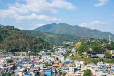 Tachileik Myanmar 'da Wat Phra' dan Doi Wao, Mae Sai, Chiang Rai Tayland 'da 