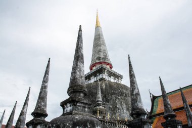 Wat Phra Mahathat Woramahawihan, Tayland 'ın güneyinde Nakhon Si Thammarat eyaletindeki bir Budist Tapınağı.