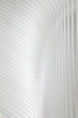 Kamu binasının tasarım metali