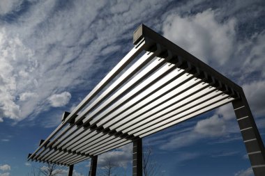 Beyaz metal plaj güneşliği