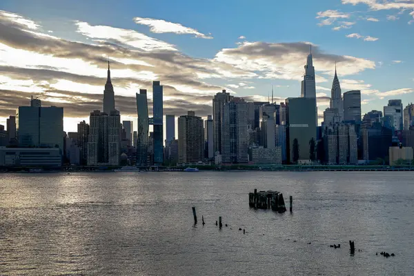 Panorámás Kilátás New York City Manhattan Városára Felhőkarcolókkal Stock Kép