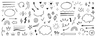 Çizim çizgisi ok elementi, yıldız, kalp şekli. El çizimi çizimi çizim tarzı daire, bulutlu konuşma balonu grunge elemanı seti. Ok, yıldız, kalp fırçası süslemesi. Vektör illüstrasyonu.