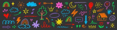El çizimi çocuk kalem ikonu seti. Sevimli gökkuşağı, kalp, taç, çiçek ve güneş renkli çocuk karalama stilinde. Tebeşir dokusu, bulut, gülümseme, oyun için yıldız ve eskiz figürü veya okul tasarımı