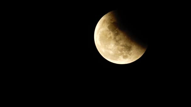 Total Månförmörkelse Fullmåne Orsakar Mycket Sällsynt Super Blood Moon Natthimlen — Stockvideo