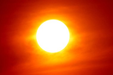 Günbatımı gökyüzü turuncu gökyüzü turuncu bulut açık yaz doğa                               