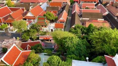 4K Top View Golden Mountain Temple, Bangkok Tayland manzaralı şehir