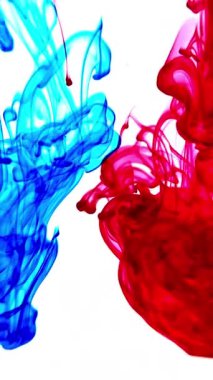 vdo Soyut Bulanık odak canlı renkler Renkli mürekkep ile akan suya yayılmış