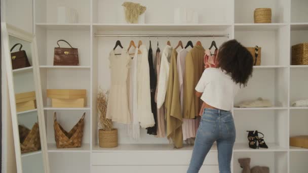 Woman Choosing Outfit Wardrobe 20S Black Female Admiring Herself New — Stock Video