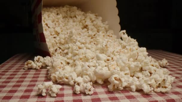 Popcorn Macro Probe Objektiv Dolly Shot Zeitlupe Bewegliche Popcornkamera Auf — Stockvideo