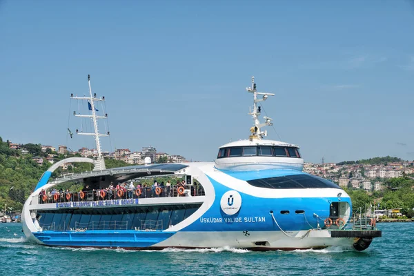 Istanbul Turkey May 2023 Uskudar Municipality Public Tourboat Valide Sultan — Stock Photo, Image