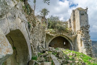 Harabeler at andr Castle (Candir), Mersin, Türkiye