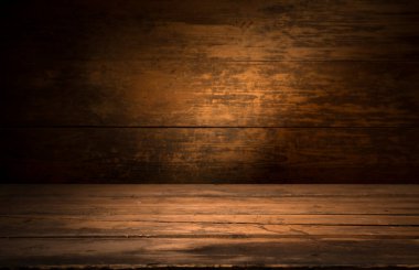 Şaraphanedeki şarap fıçıları. Alman şaraphanesinde istiflenmiş şarap fıçıları. Yüksek kalite fotoğraf