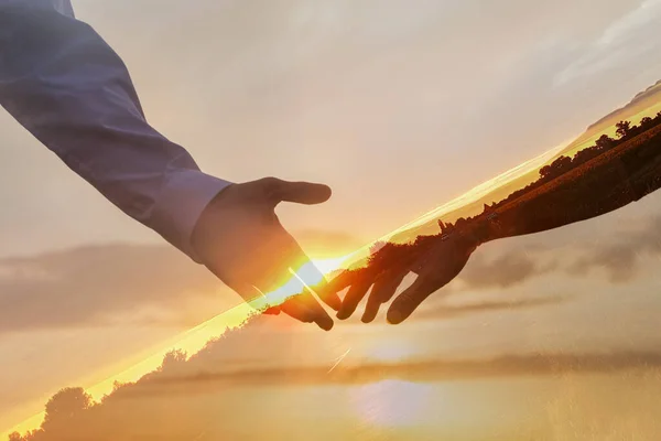 Concept Love Romantic Relationship Couple Holding Hands Sunset — Stock Photo, Image