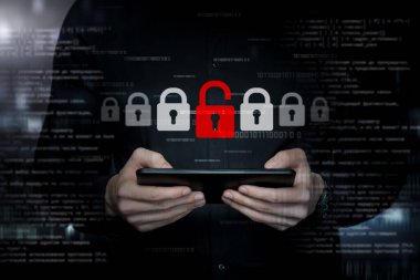 Yazılım güvenliğini kırma konsepti. Bir işadamı yazılım koruma sistemini seçer.