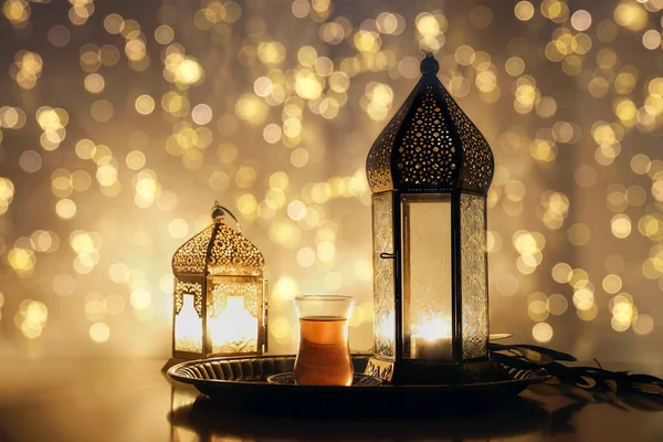 Ramadã Kareem Festivo Iftar Jantar Ainda Vida Lanternas Ornamentais Marroquinas — Fotografia de Stock