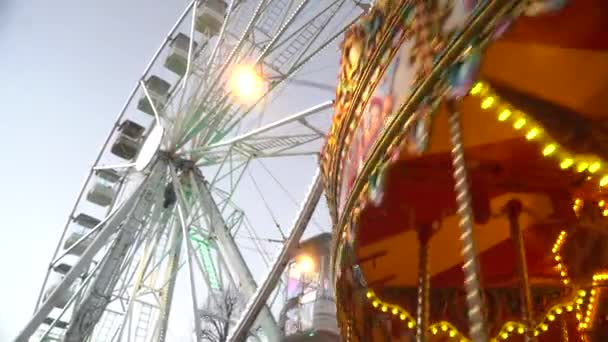 Carousel Spinning Front Ferris Wheel Kilkenny Ireland High Quality Footage — Stock Video