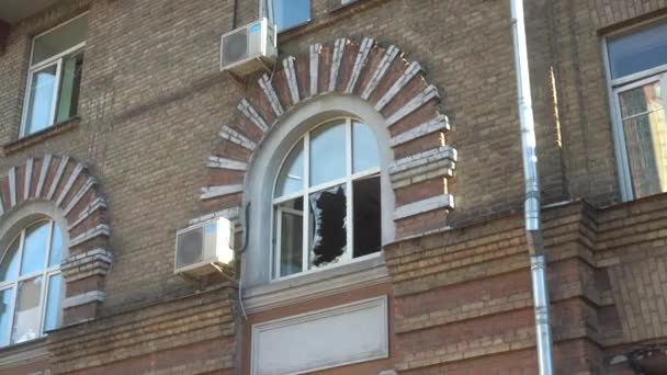 Broken Window Residential Building Damaged Russian Drone Missile Strike Kyiv — Stock Video